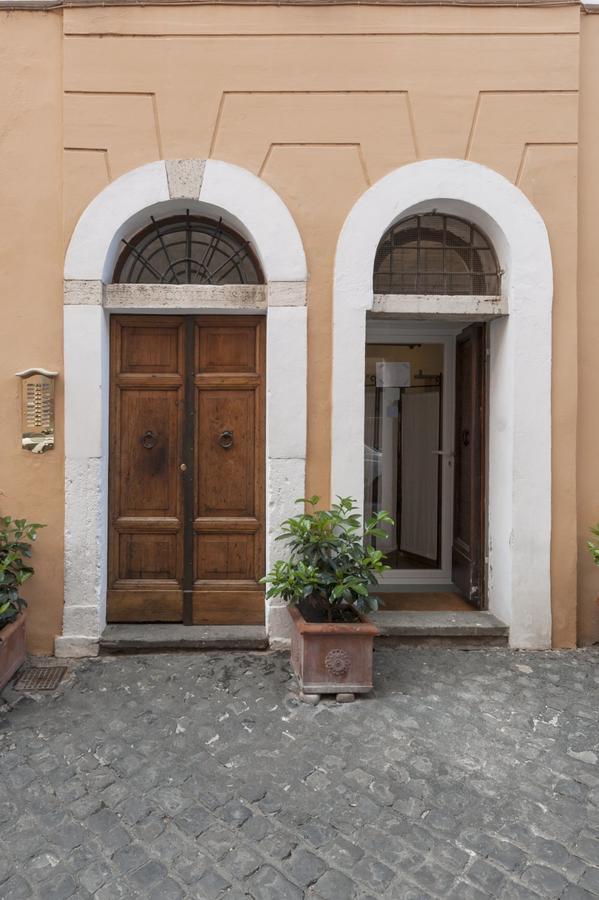 Monolocale Con Piscina A Trastevere * Roma